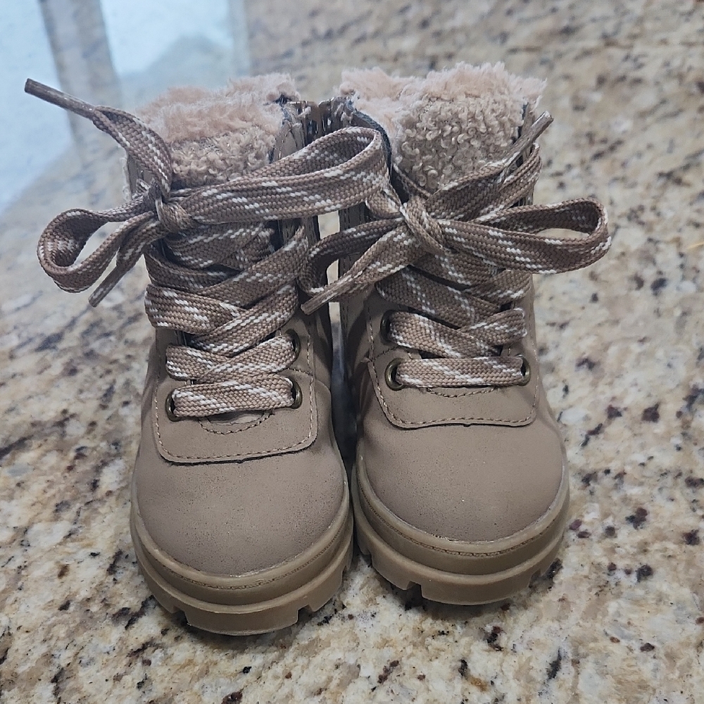H&M Tan Kids Boots with Cozy Lining